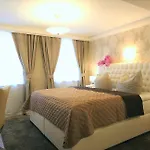 Querfurter Hof 3*