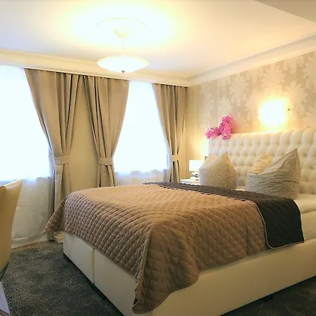 Querfurter Hof 3*